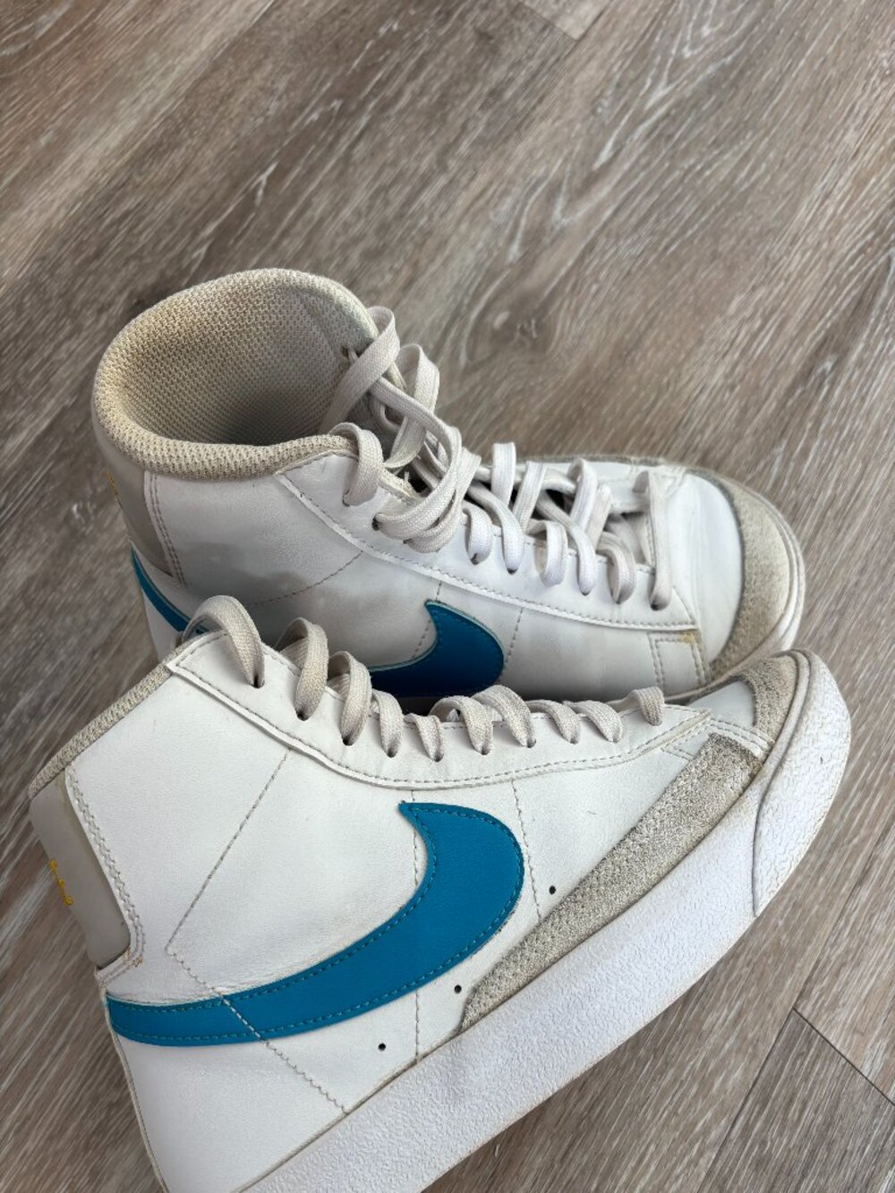 Nike Mid '77 Blazers